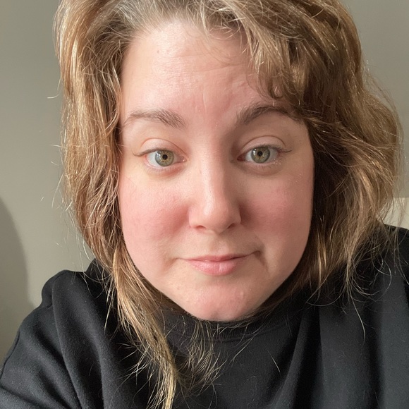 HELLO! - Picture 3 of 3